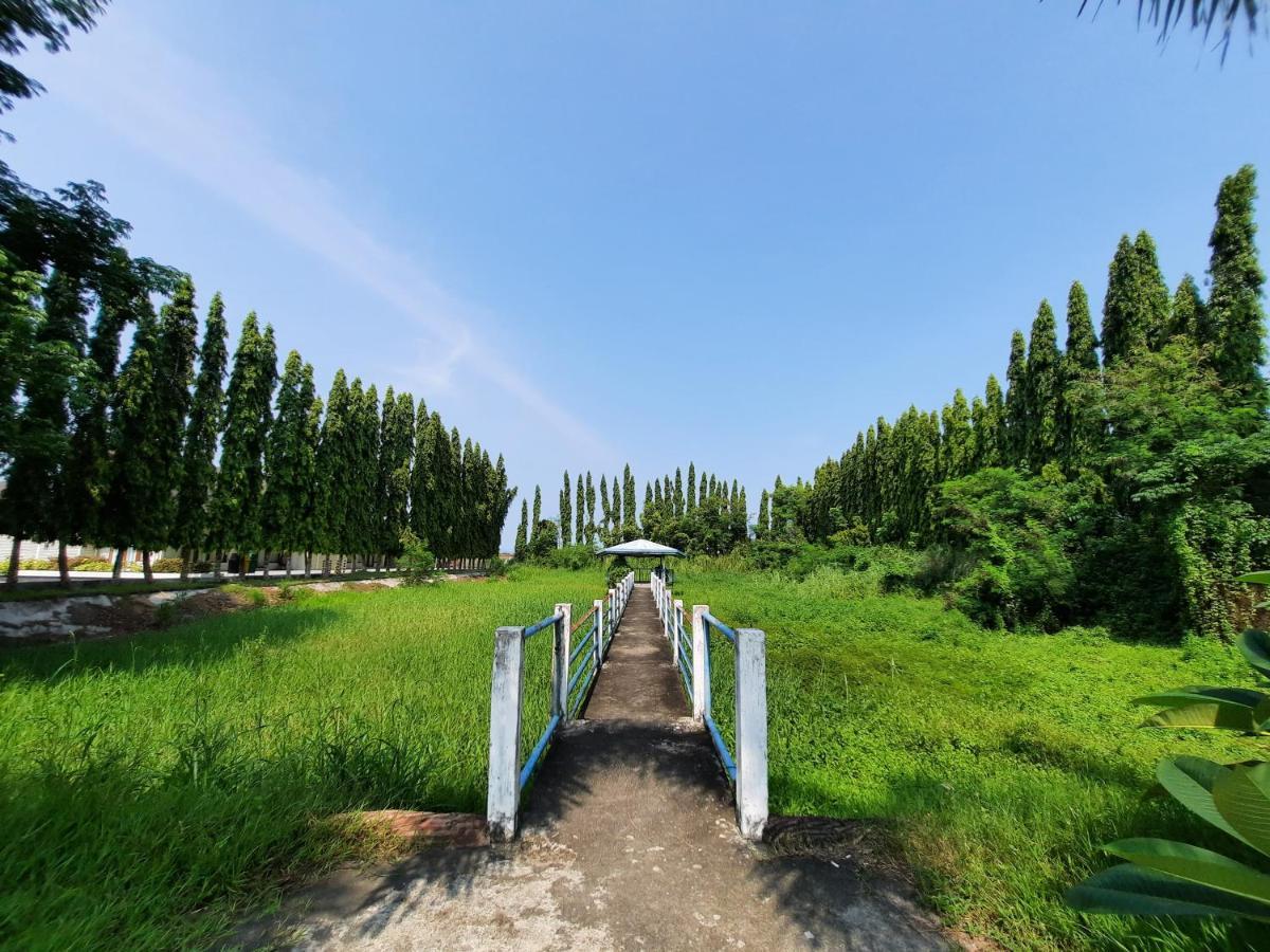 Estancia De Lorenzo Tarlac Bagian luar foto